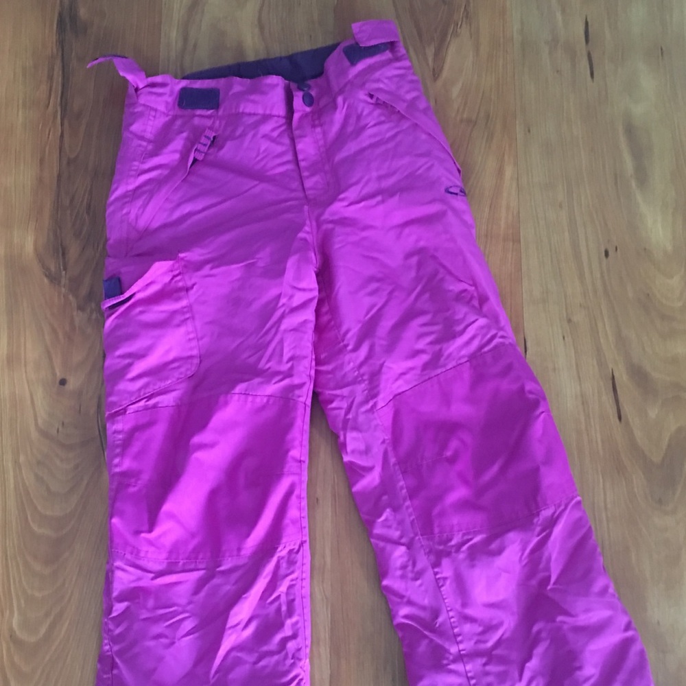 Girl’s snow pants